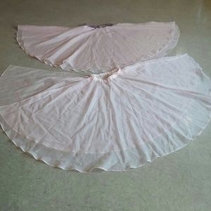 ONE Bellydance goddess split side skirt.